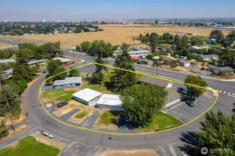 4413 Circle Pl, Moses Lake, WA 98837