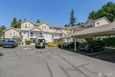 5400 Harbour Pointe Blvd #E202, Mukilteo, WA 98275