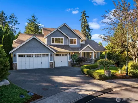 904 7th Ct, Fox Island, WA 98333