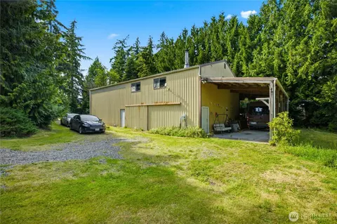 415 118th Ave E, Edgewood, WA 98372