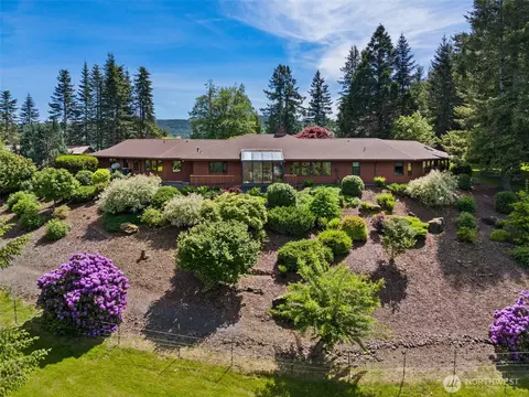 557 71 Mossyrock Ave, Mossyrock, WA 98564