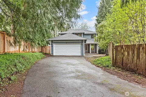 1228 NE Brockman Pl, Seattle, WA 98125