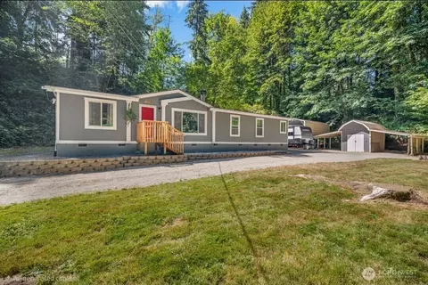 17710 Russian Rd, Arlington, WA 98223