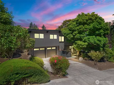 3602 24th Ave W, Seattle, WA 98199
