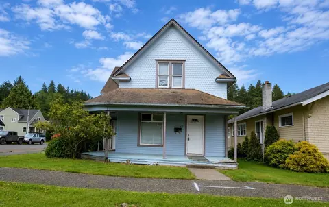 803 Monroe St, Hoquiam, WA 98550