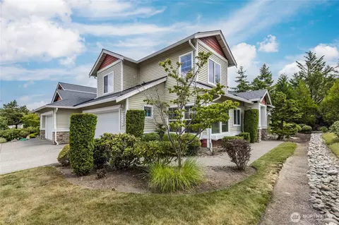 7114 James Pl SE, Auburn, WA 98092