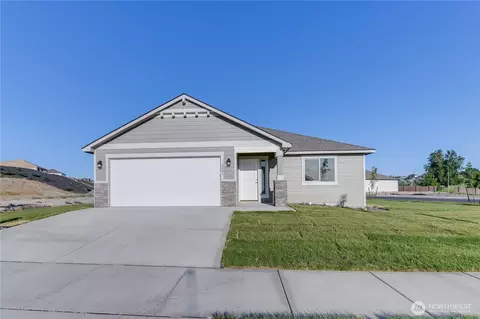 324 N Montana St, Moses Lake, WA 98837