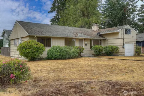 5002 N 18th St, Tacoma, WA 98406
