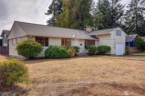 5002 N 18th St, Tacoma, WA 98406