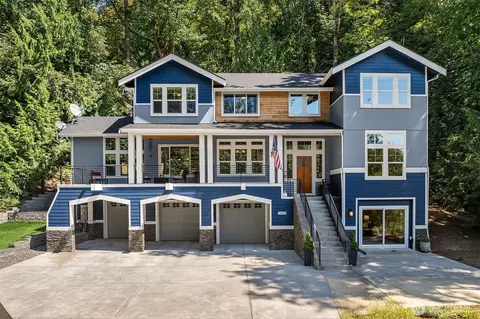 1090 218th Ave NE, Sammamish, WA 98074
