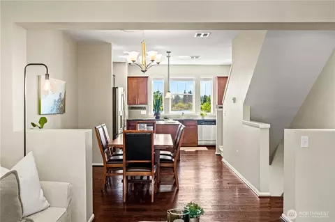Dining - 1912 113th Pl SE, Everett, WA 98208 photo 1 of 3