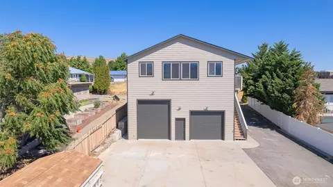 931 N Gale Ave, East Wenatchee, WA 98802