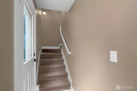 Entry Way - 229 Compass St, Pacific Beach, WA 98571 photo 2 of 3
