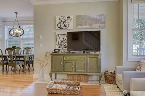 Living - 229 Compass St, Pacific Beach, WA 98571 photo 1 of 2