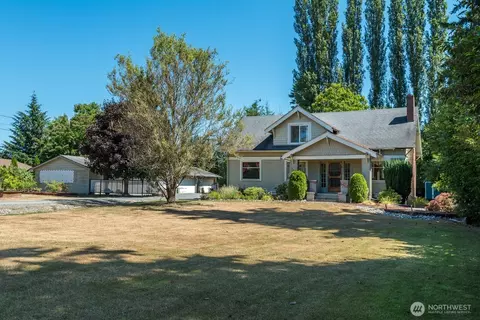 13701 51st Ave NE, Marysville, WA 98271