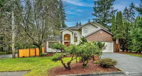 13133 NE 74th St, Kirkland, WA 98033