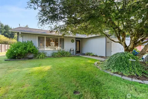 5444 Anton Ct SE, Olympia, WA 98501
