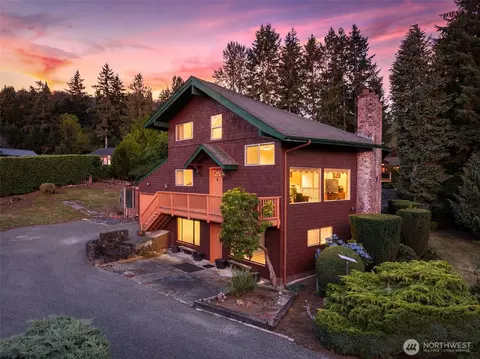 153 Lakeview Dr, Mossyrock, WA 98564
