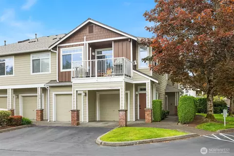 515 241st Ln SE #W2, Sammamish, WA 98074