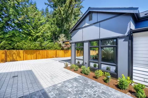 13024 Corliss Ave N, Seattle, WA 98133