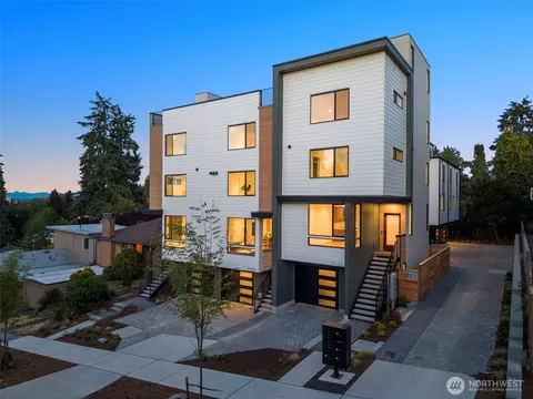 1912 A Ferry Ave SW, Seattle, WA 98116