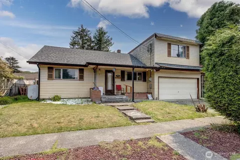 8090 Silva Ave SE, Snoqualmie, WA 98065