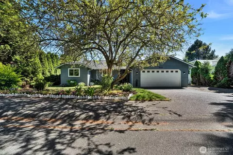 4830 154th Pl SW, Edmonds, WA 98026