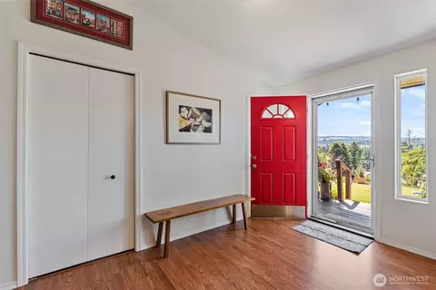 Entry Way - 526 Haywire Rd, Winlock, WA 98596 photo 1 of 1