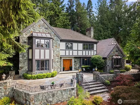 4430 Green Cove St NW, Olympia, WA 98502