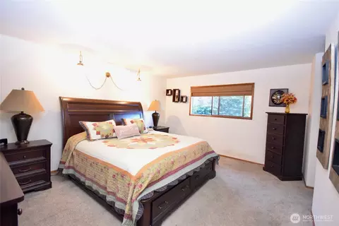 Bedroom - 152 Charles Way, Sequim, WA 98382 photo 2 of 2