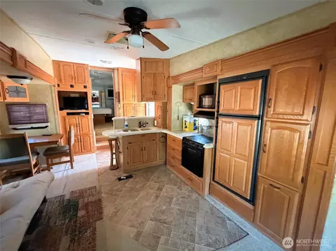 2 Milescreston Rd E, Creston, WA 99117 photo 25