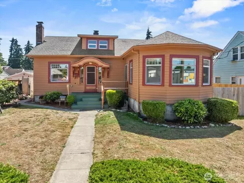 1432 S 56th St, Tacoma, WA 98408