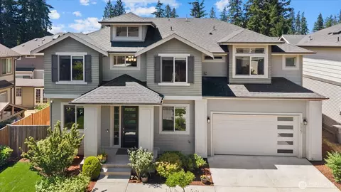 3527 NE 7th St, Renton, WA 98056