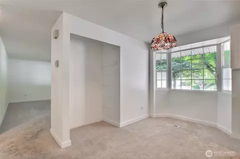 Living - 21815 6th Ave W, Bothell, WA 98021 photo 3 of 4