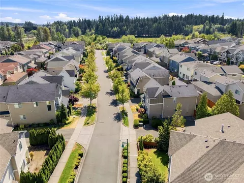 View/Area - 14019 33rd Dr SE, Mill Creek, WA 98012 photo 2 of 5