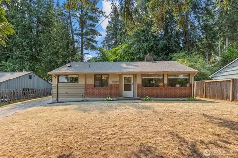 1509 NE 190th St, Shoreline, WA 98155