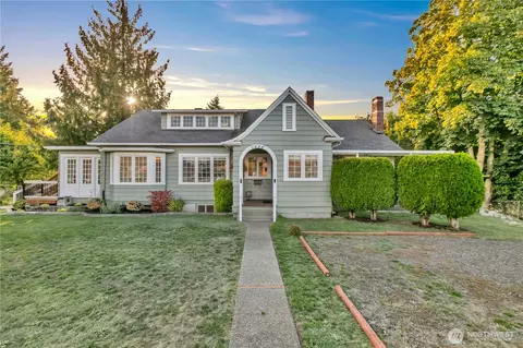 7656 Pacific Ave, Tacoma, WA 98408