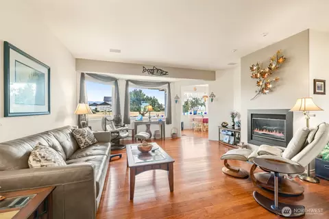 Living - 51 John Carl Rd, Sequim, WA 98382 photo 1 of 3