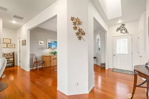 Entry Way - 51 John Carl Rd, Sequim, WA 98382 photo 3 of 4