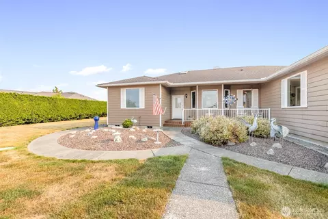 Exterior - 51 John Carl Rd, Sequim, WA 98382 photo 1 of 10