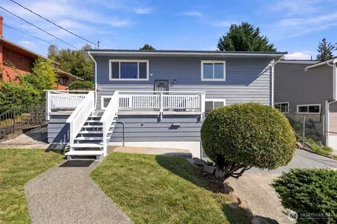 5922 23rd Ave S, Seattle, WA 98108