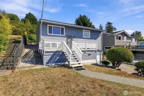 5922 23rd Ave S, Seattle, WA 98108