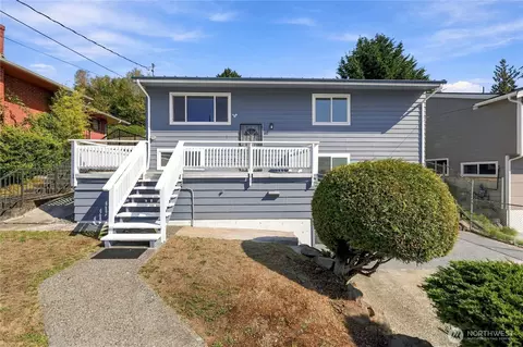 5922 23rd Ave S, Seattle, WA 98108