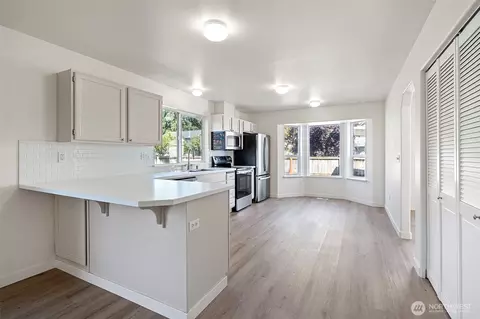 Kitchen - 7919 195th St E, Spanaway, WA 98387 photo 4 of 4
