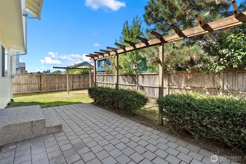 Exterior - 7919 195th St E, Spanaway, WA 98387 photo 6 of 8