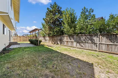 Exterior - 7919 195th St E, Spanaway, WA 98387 photo 8 of 8