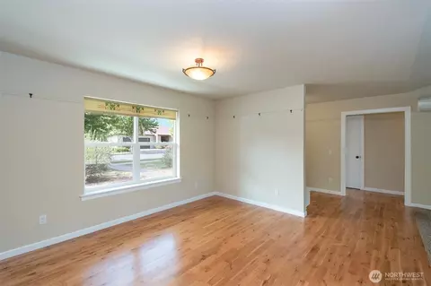Living - 121 Broadmoor St, Sequim, WA 98382 photo 4 of 4