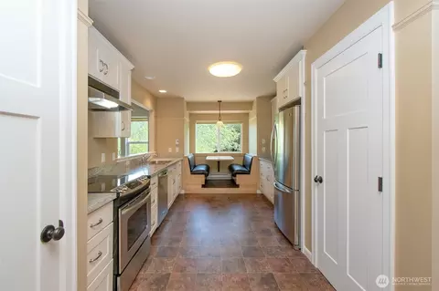 Kitchen - 121 Broadmoor St, Sequim, WA 98382 photo 1 of 3