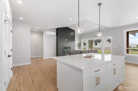 Other - 316 W 3rd St, Everson, WA 98247 photo 2 of 4