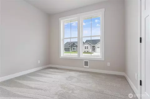 Bedroom - 316 W 3rd St, Everson, WA 98247 photo 6 of 7